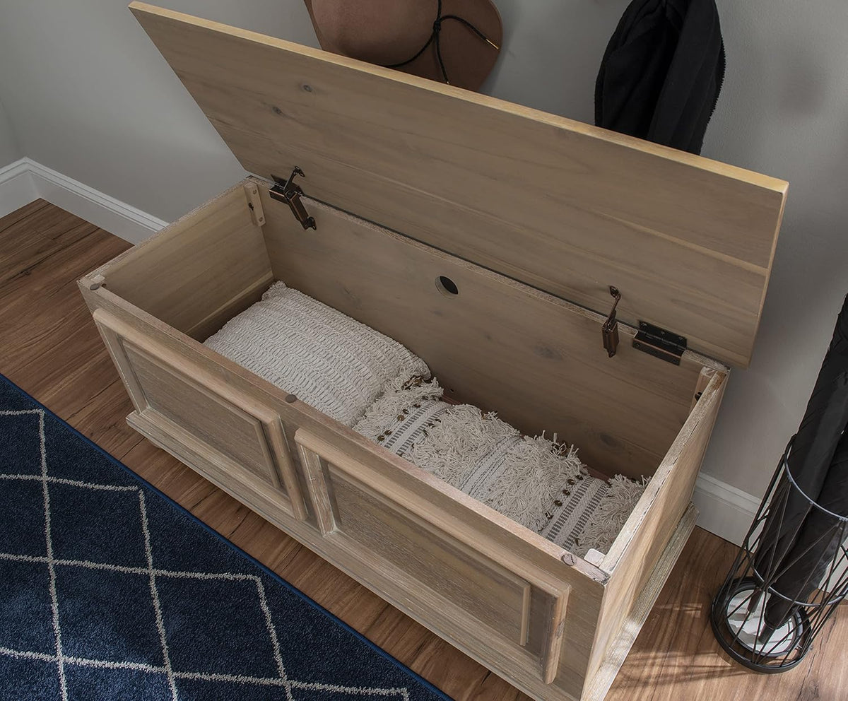 Natural Cedar Chest Bench J4490