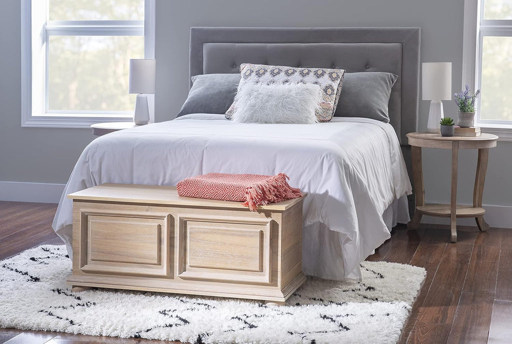 Natural Cedar Chest Bench J4490