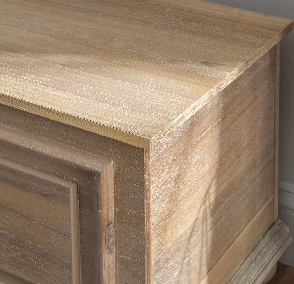 Natural Cedar Chest Bench J4490