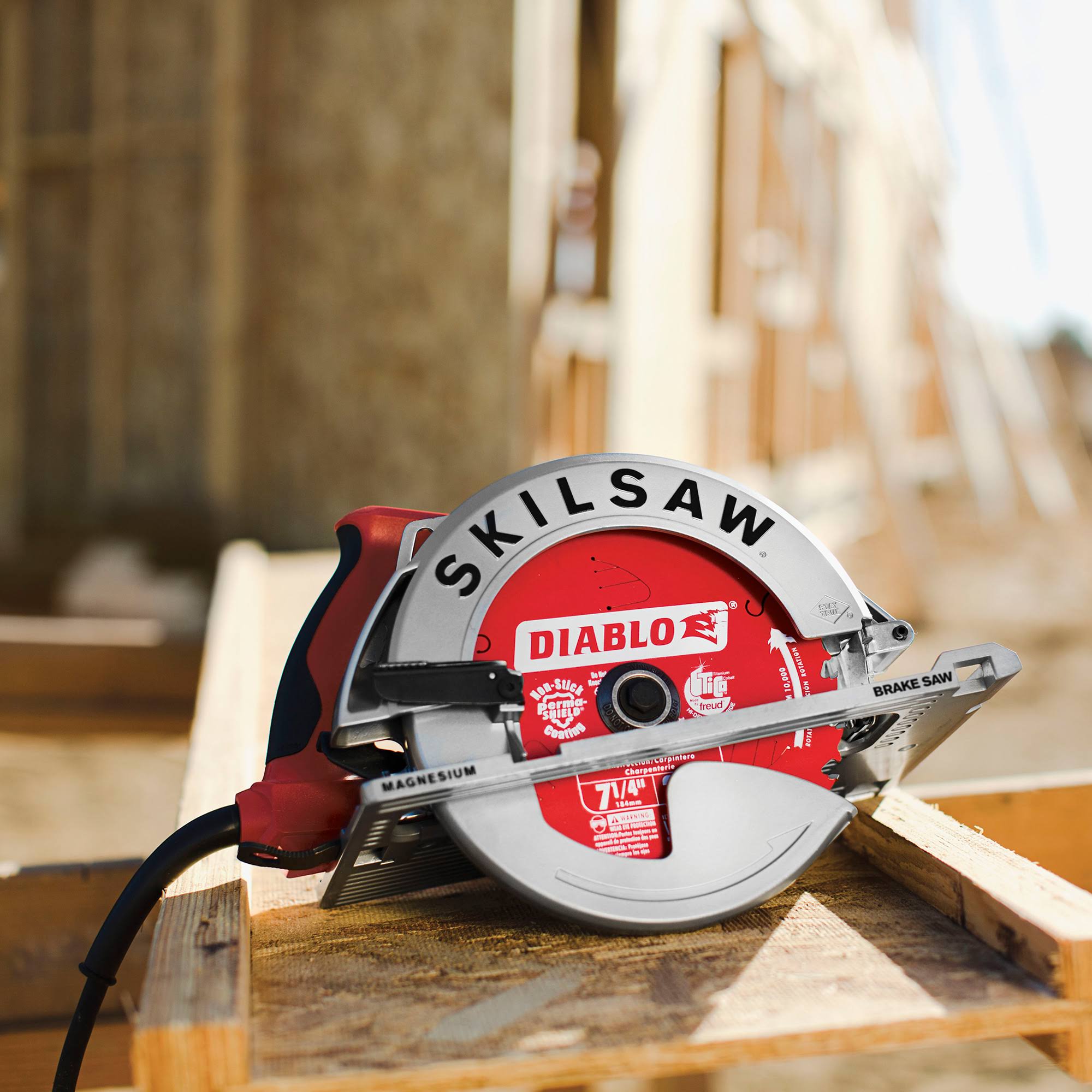7-1/4x22 Magnesium Circular Saw with Brake R789